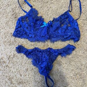 Luxurious Royal Blue Lace Bra Set